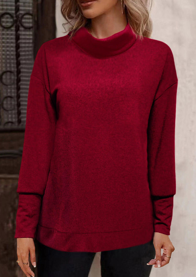 

Blouses Turtleneck Long Sleeve Blouse in Red. Size: L,M