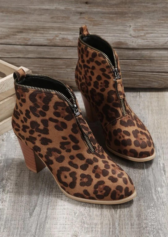 Boots Leopard Zipper Round Toe Heeled Boots in Multicolor. Size: 37