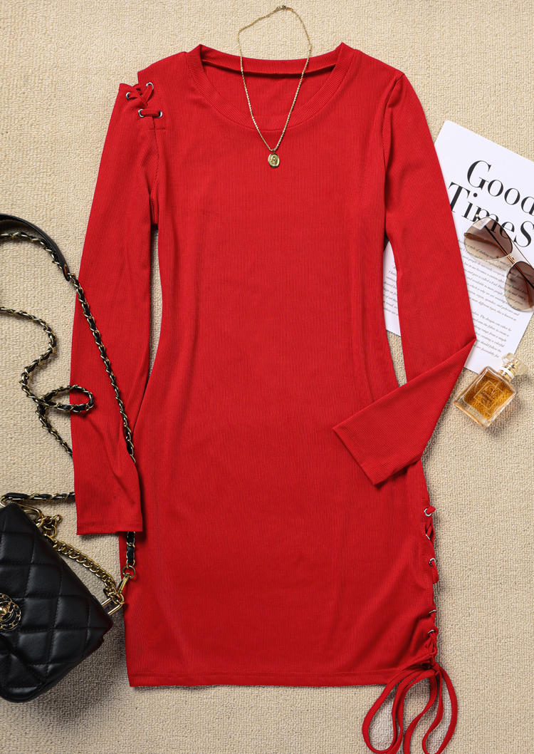 

Bodycon Dresses Lace Up Long Sleeve Bodycon Dress in Red. Size: L,M,,XL