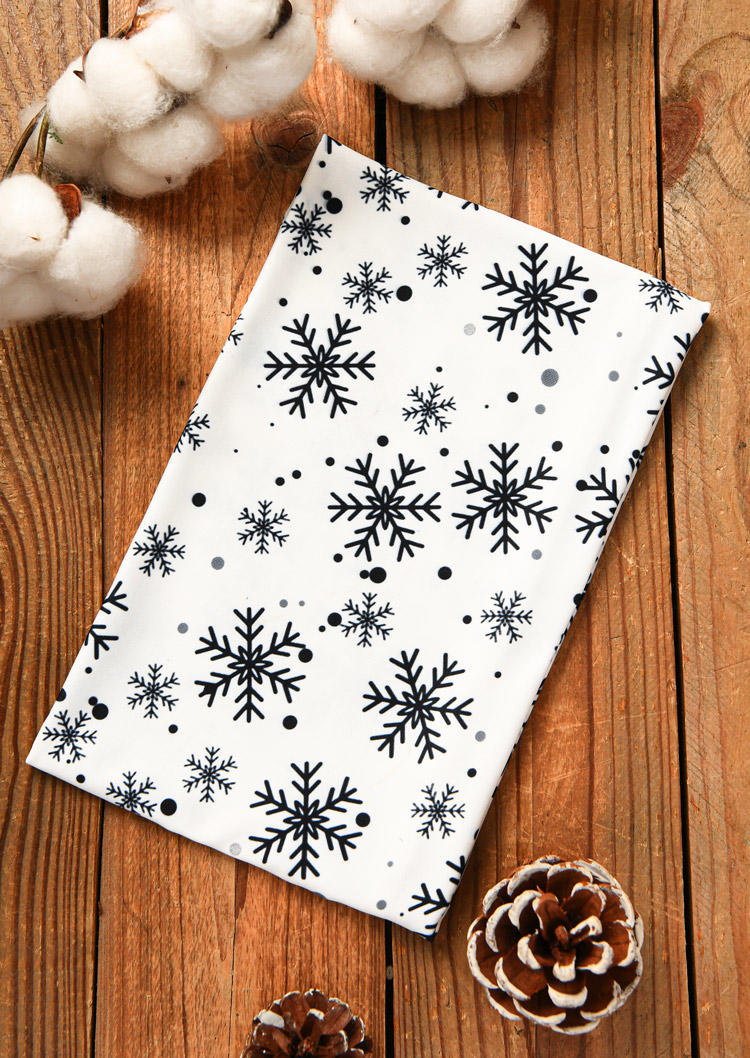 

Christmas Snowflake Dot Elastic Sports Wide Headband in White. Size