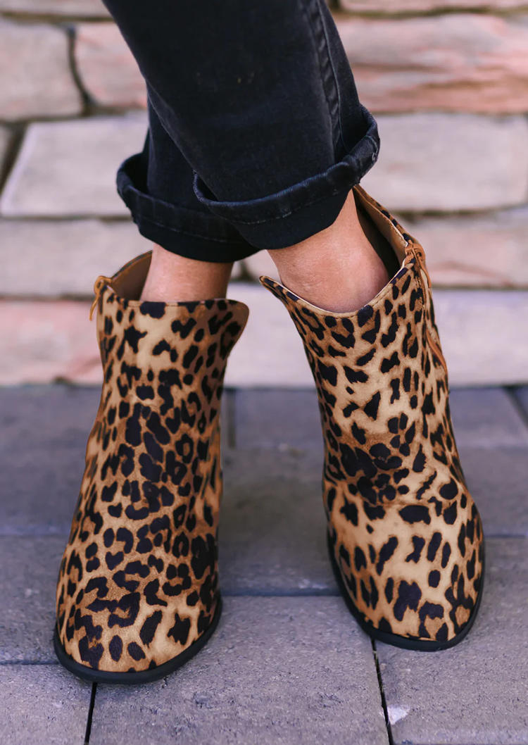 

Boots Leopard Zipper Round Toe Wedge Ankle Boots in Multicolor. Size