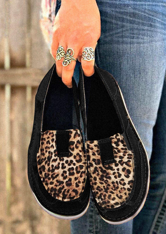 

Sneakers Leopard Slip On Flat Sneakers in Black. Size: ,41