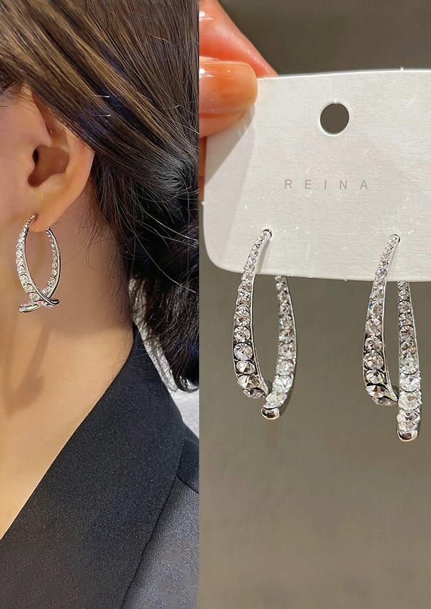 

Earrings Rhinestone Alloy Casual Earrings in Silver. Size