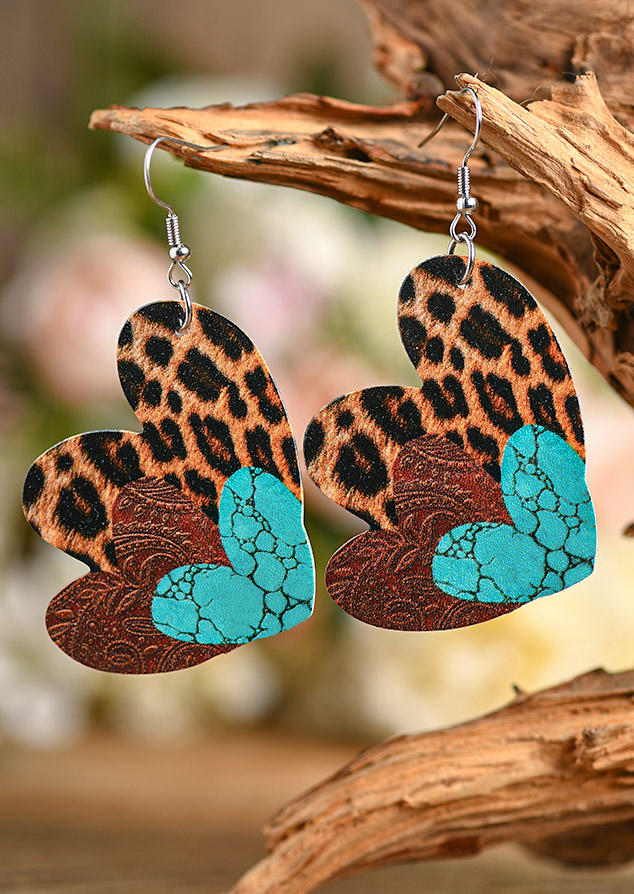

Earrings Valentine Plaid Leopard Heart Earrings in Blue. Size