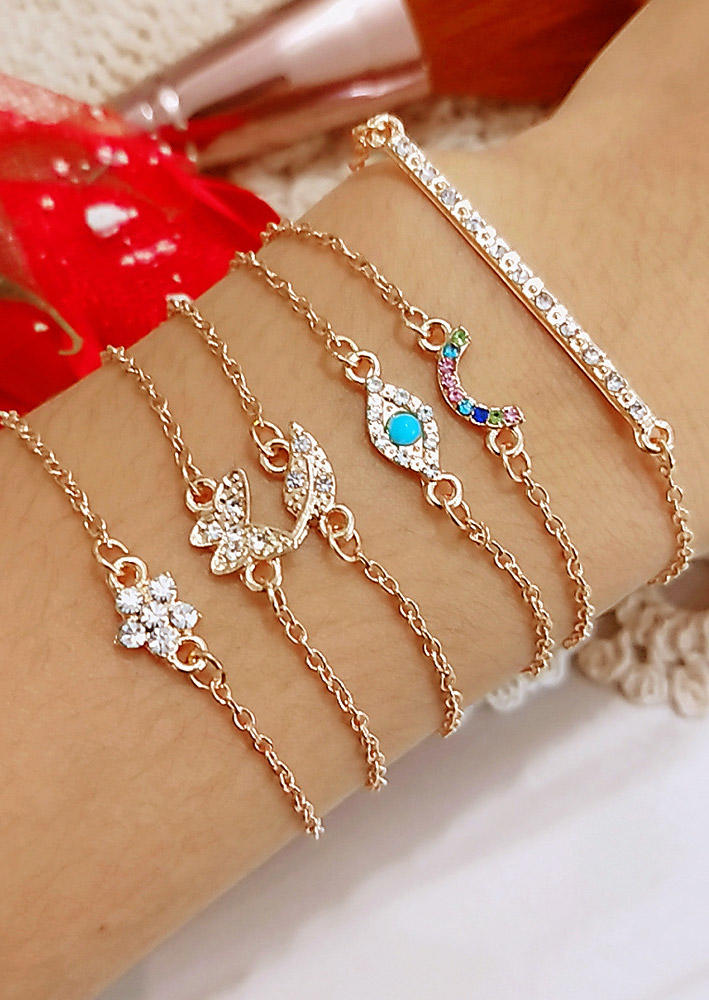 

Bracelet 6Pcs Butterfly Leaf Rhinestone Adjustable Bracelet Set in Multicolor. Size