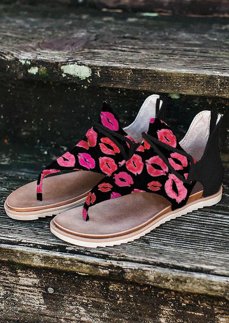 

Sandals Valentine Lips Zipper Flat Thong Sandals in Multicolor. Size: ,38,39,40,41