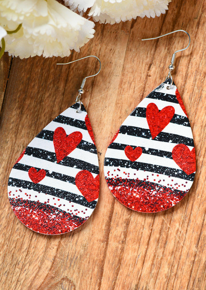 

Earrings Valentine Heart Striped Glitter Earrings in Multicolor. Size