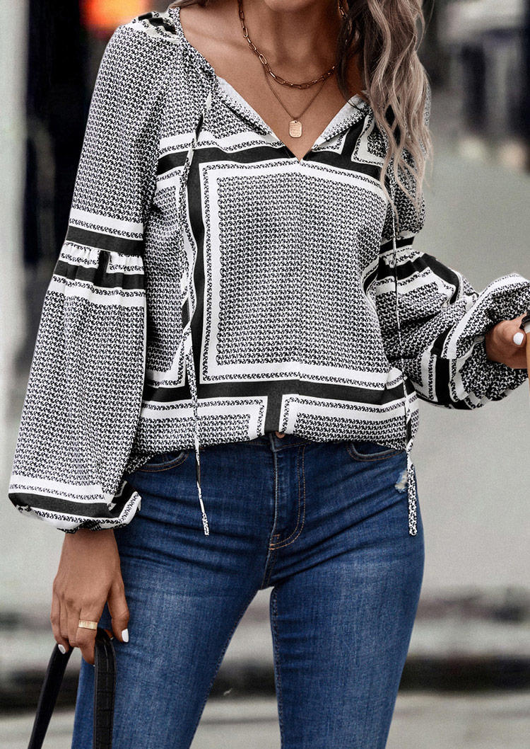 

Blouses Graphic Lantern Sleeve Casual Blouse in Multicolor. Size