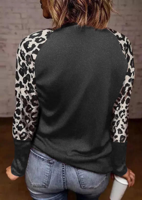 T-shirts Tees Valentine Leopard Plaid Heart Glitter T-Shirt Tee in Gray. Size: L,M,S,XL