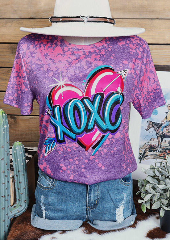 

T-shirts Tees Xoxo Heart Arrow Bleached T-Shirt Tee in Purple. Size: L,M