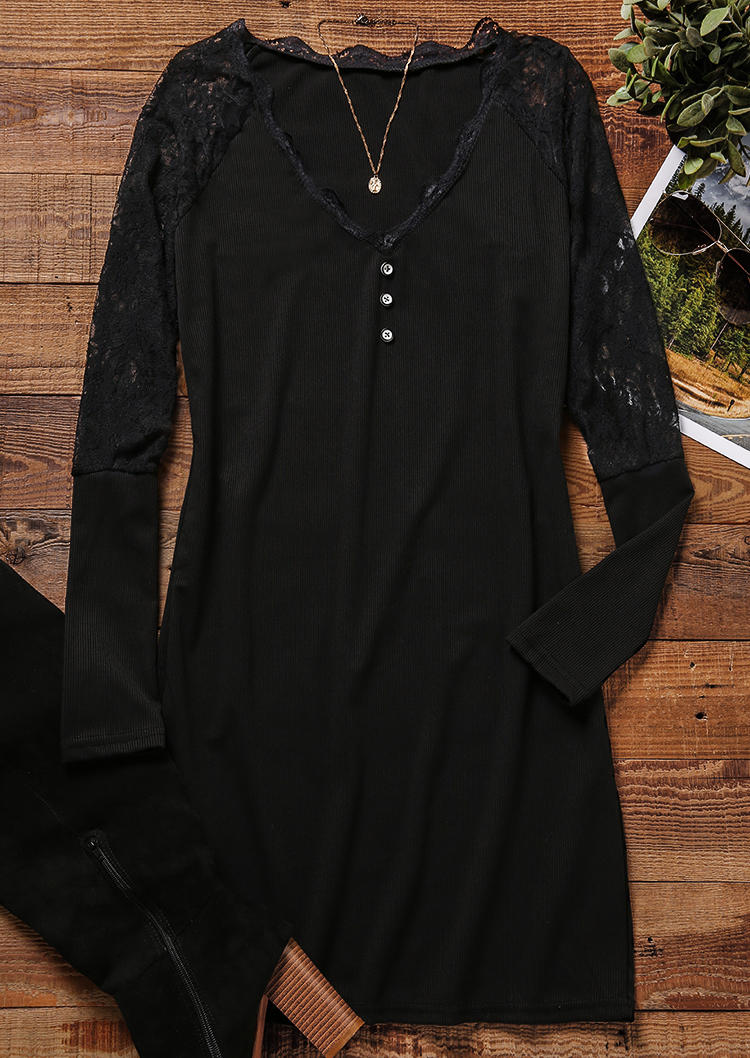 Bodycon Dresses Button Lace Splicing Bodycon Dress in Black. Size: M,S