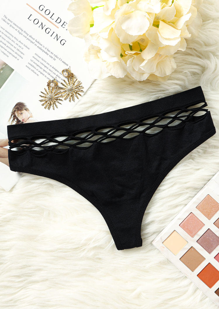 Panties Fishnet Hollow Out High Waist Thong Panties in Black. Size: L,M,S,XL