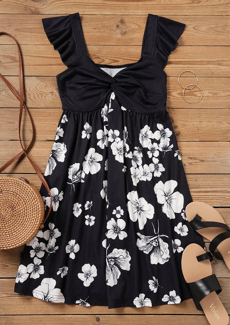 Mini Dresses Floral Ruffled Cap Sleeve Mini Dress in Black. Size: L,M,S,XL