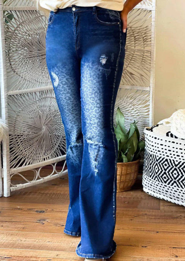 

Pants Leopard Pocket Ripped Hole Denim Flare Jeans in Blue. Size: ,M,S,XL