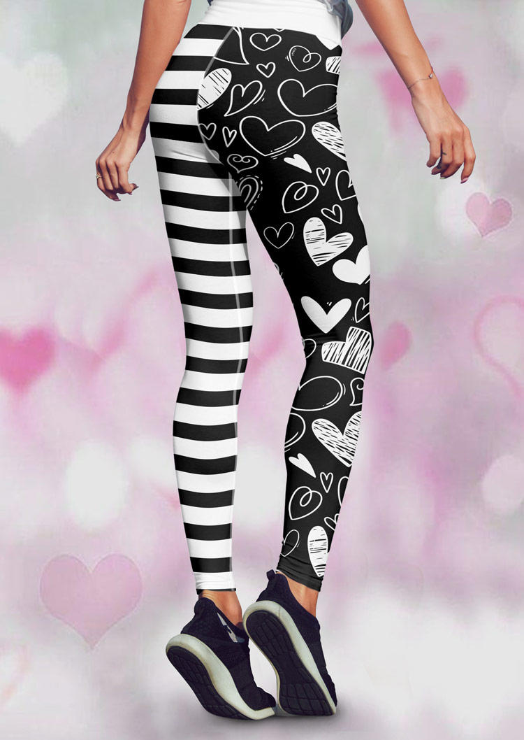 Leggings Valentine Heart Striped Skinny Leggings in Black. Size: L,M,S,XL