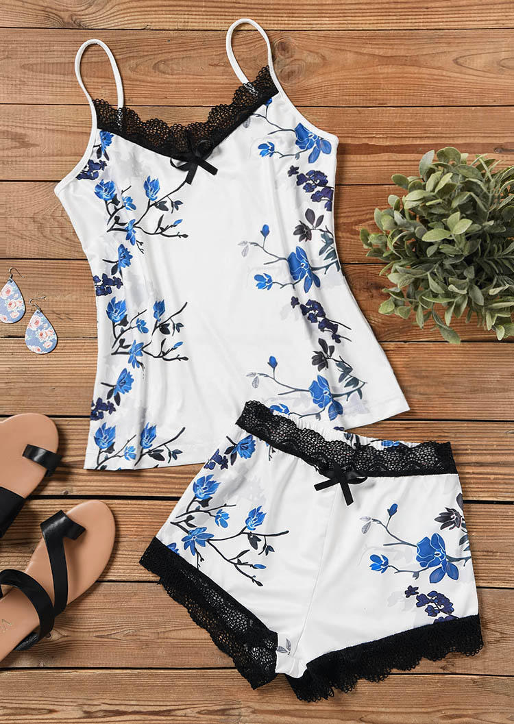 

Sleepwear Floral Lace Splicing Camisole And Shorts Pajamas Set in Multicolor. Size