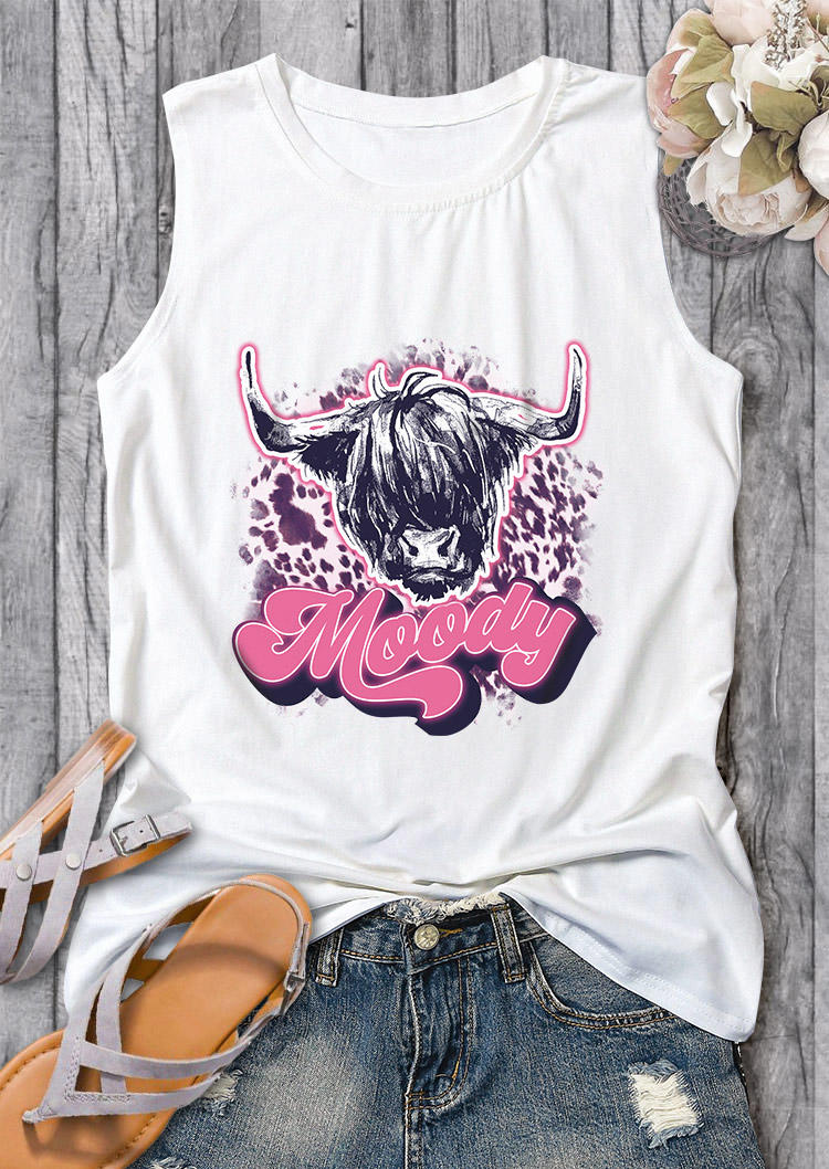 Tank Tops Moody Highland Cattle Cow Tank Top in White. Size: L,M,S,XL