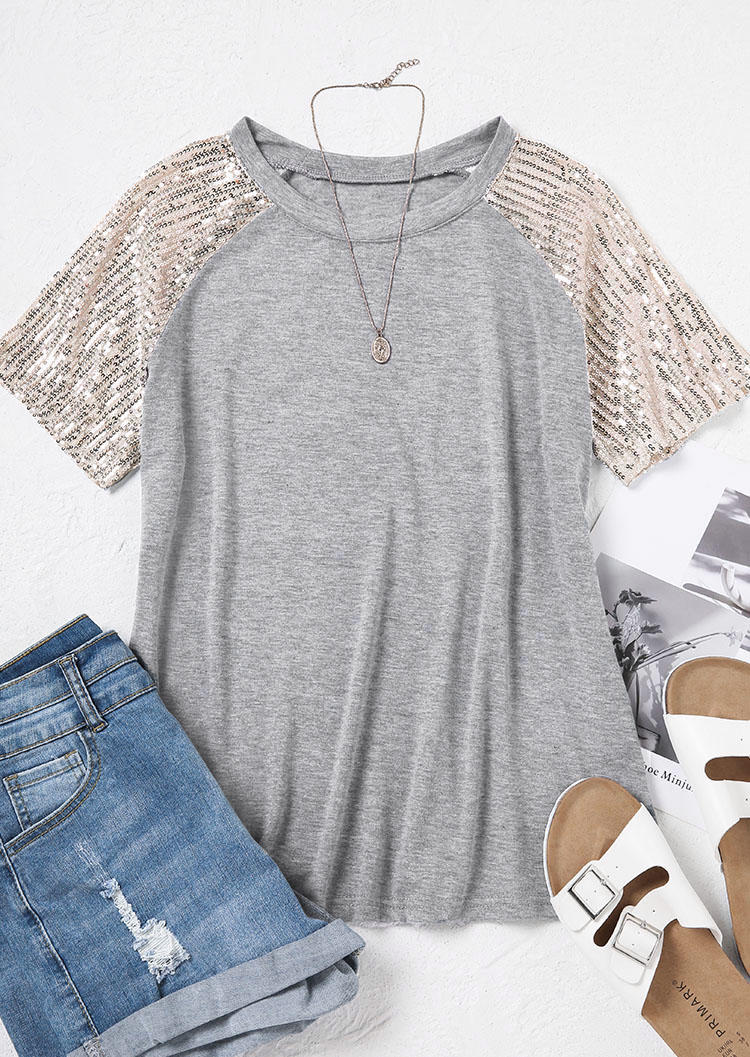 

Blouses Sequined Short Sleeve O-Neck Blouse in Gray. Size