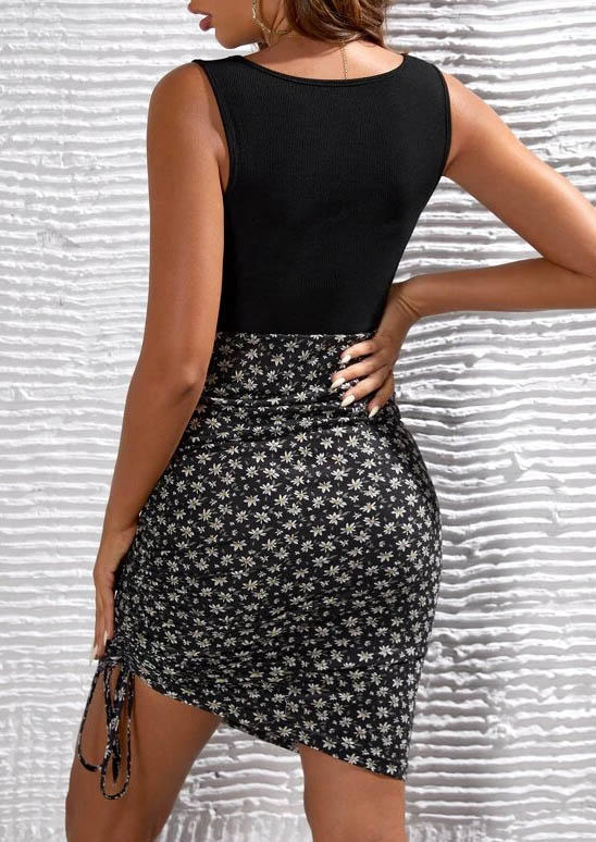 

Bodycon Dresses Ditsy Floral Drawstring Bodycon Dress in Multicolor. Size: ,XL