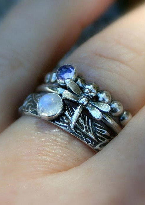 

Rings 3Pcs Dragonfly Rhinestone Gemstone Ring Set in Silver. Size
