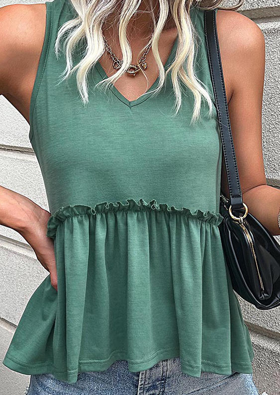 

Tank Tops Ruffled V-Neck Casual Tank Top in Green. Size