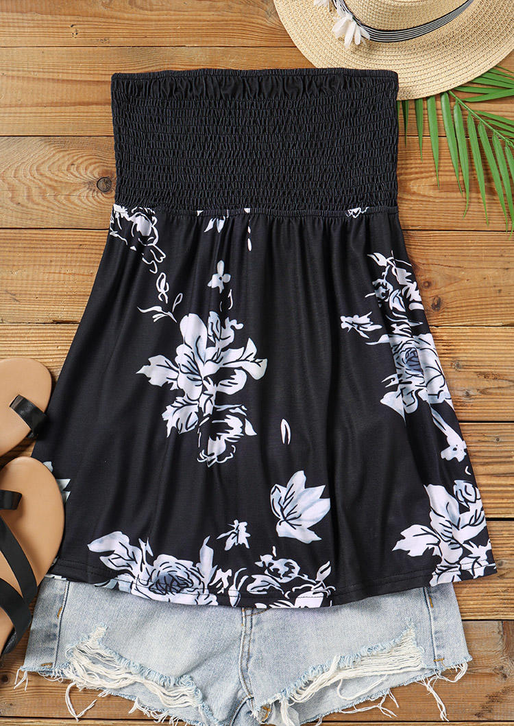 

Tank Tops Floral Smocked Strapless Tank Top in Black. Size