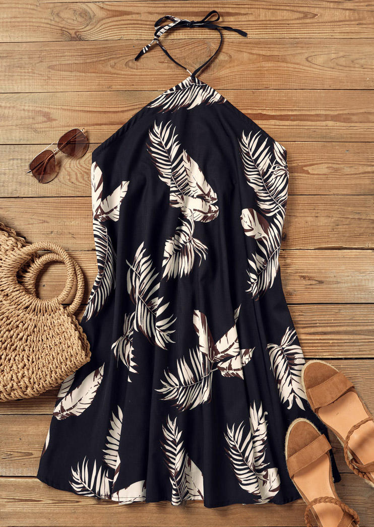 

Mini Dresses Leaf Open Back Halter Mini Dress in Black. Size: L,,XL
