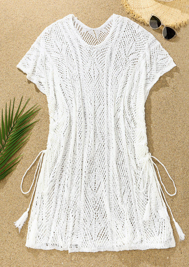 

Cover Ups Tassel Hollow Out Loose Crochet Cover Up Dress in White. Size