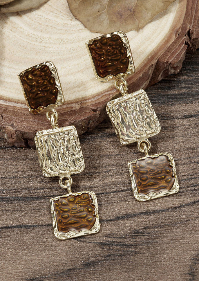 

Earrings Vintage Square Tassel Earrings in Multicolor. Size