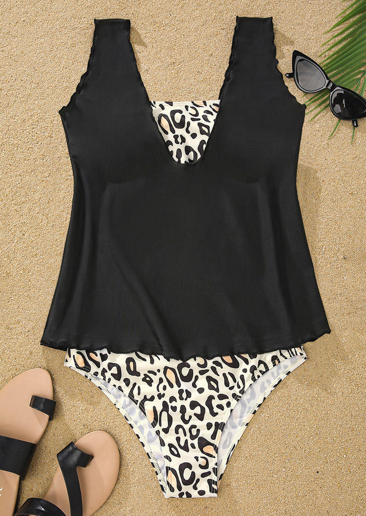 

Bikini Sets Leopard Ruffled Bikini Set in Black. Size: L,M