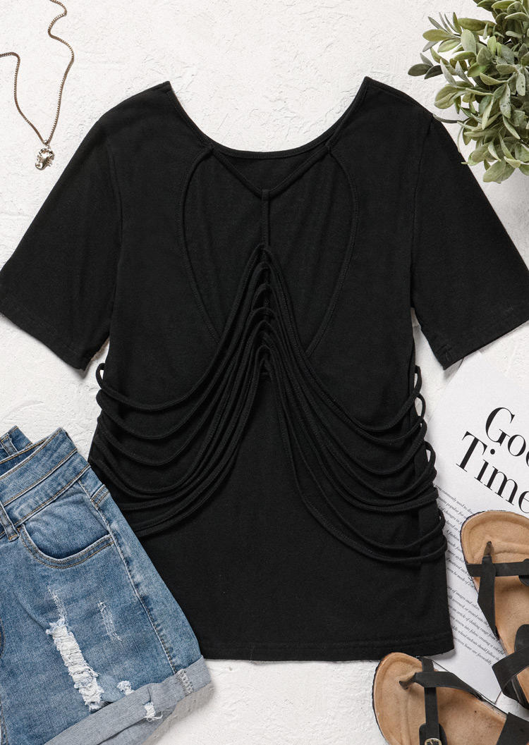 

Blouses Angel Wings Cut Out Open Back Blouse in Black. Size: L,M,,XL