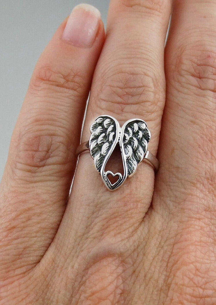 

Rings Wing Hollow Out Heart Ring in Silver. Size