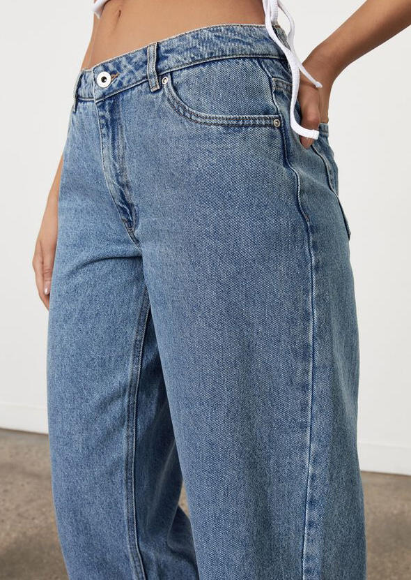 

Pants Button Pocket Denim Pants in Blue. Size: L,M,,XL