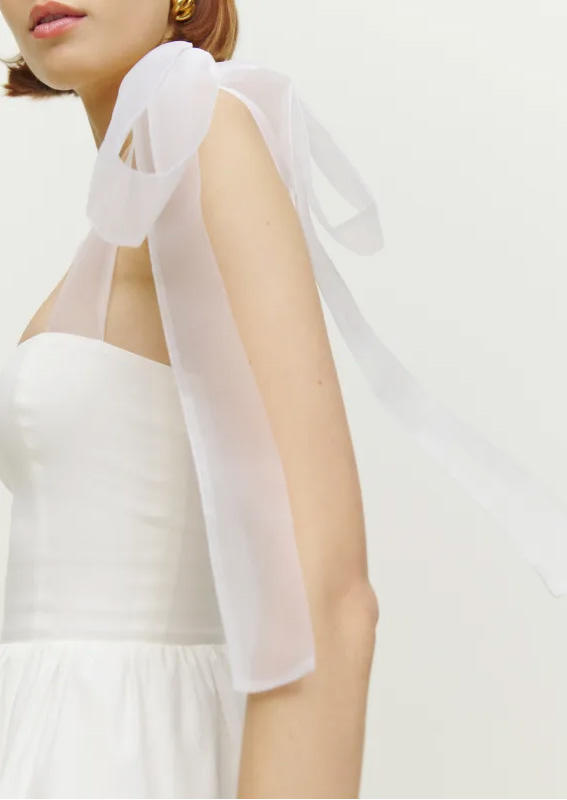 

Mini Dresses Ruffled Mesh Splicing Mini Dress in White. Size: L,M,,XL