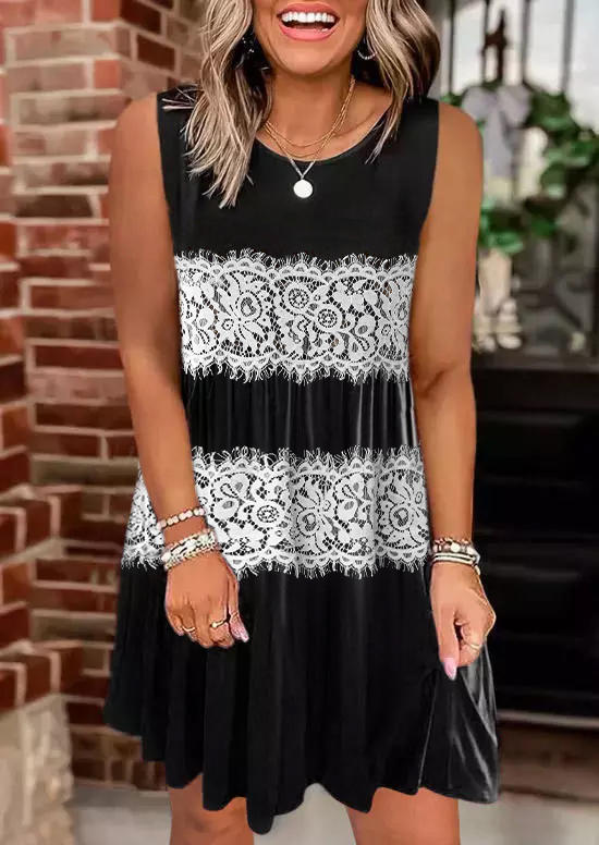Lace Splicing Ruffled O-Neck Mini Dress - Black