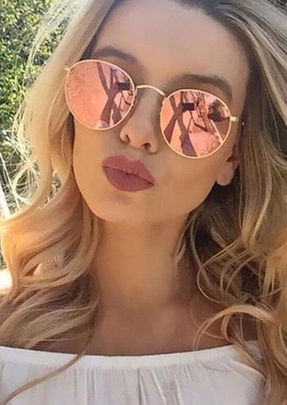 

Sunglasses Trendy Colorful Round Metal Frame Sunglasses in Multicolor. Size