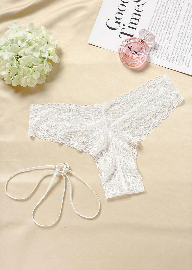 

Panties Bowknot Lace Splicing Panties in White. Size: L,M