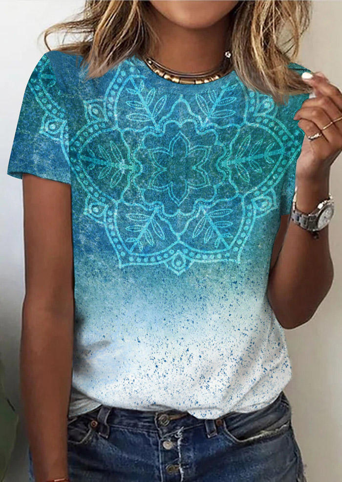 

Blouses Gradient Floral O-Neck Blouse in Blue. Size