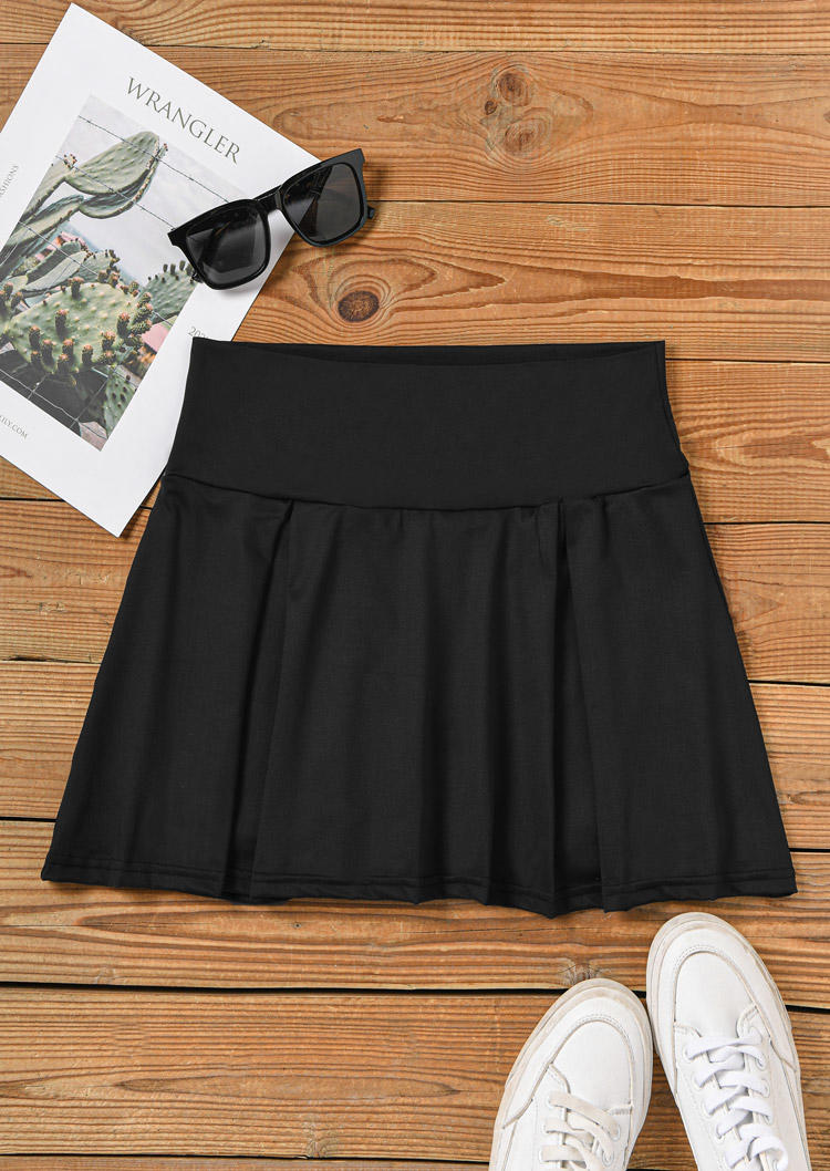 

Activewear High Waist Fake Two-Piece Activewear Shorts Skirt in Black. Size