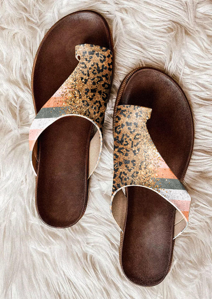 

Slippers Leopard Striped Glitter Toe Ring Flat Slippers in Multicolor. Size: ,38,39,40,41