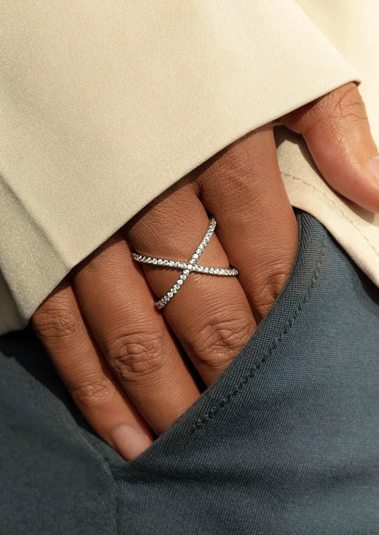 

Rings Rhinestone Criss-Cross Open Alloy Ring in Silver. Size