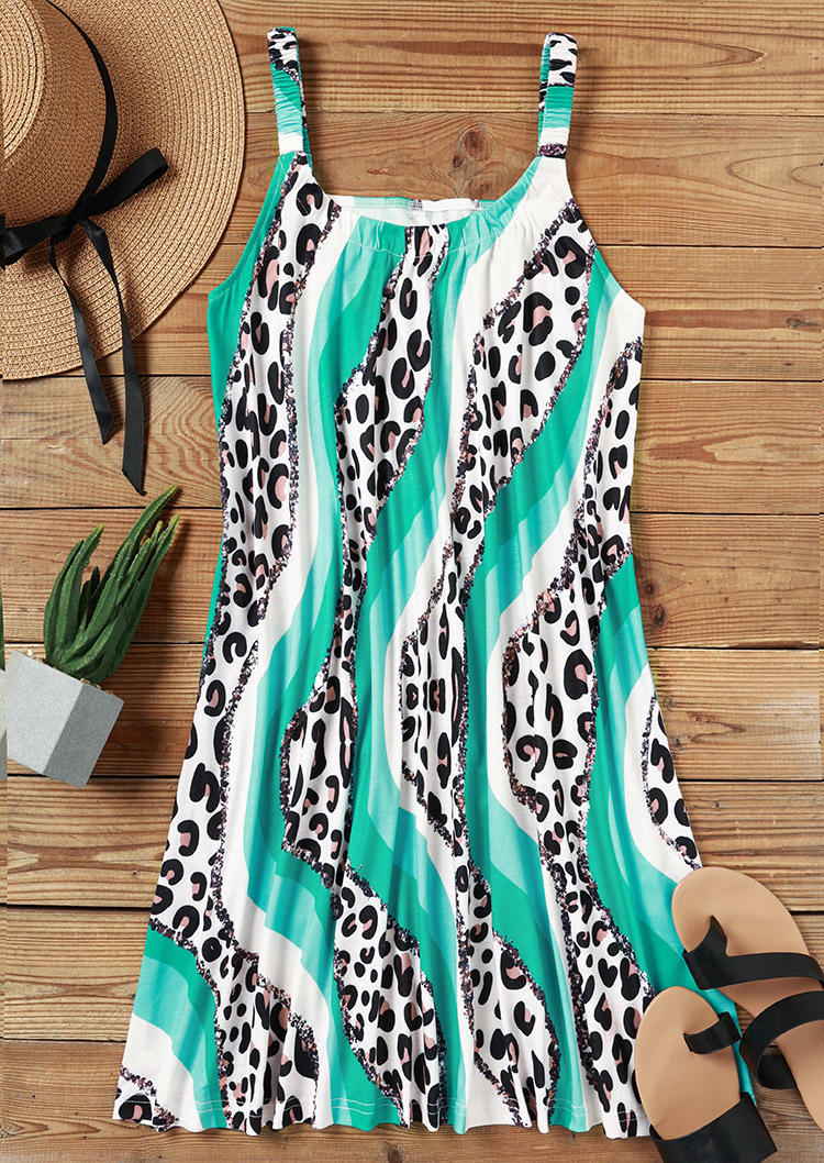 

Mini Dresses Leopard Glitter Color Block Ruffled Mini Dress in Multicolor. Size: L,M,,XL