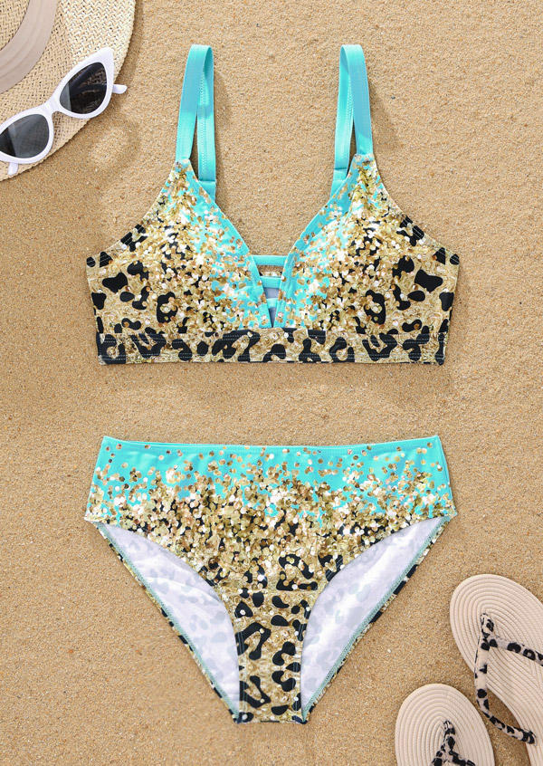 

Bikini Sets Leopard Glitter Hollow Out Bikini Set in Multicolor. Size: M