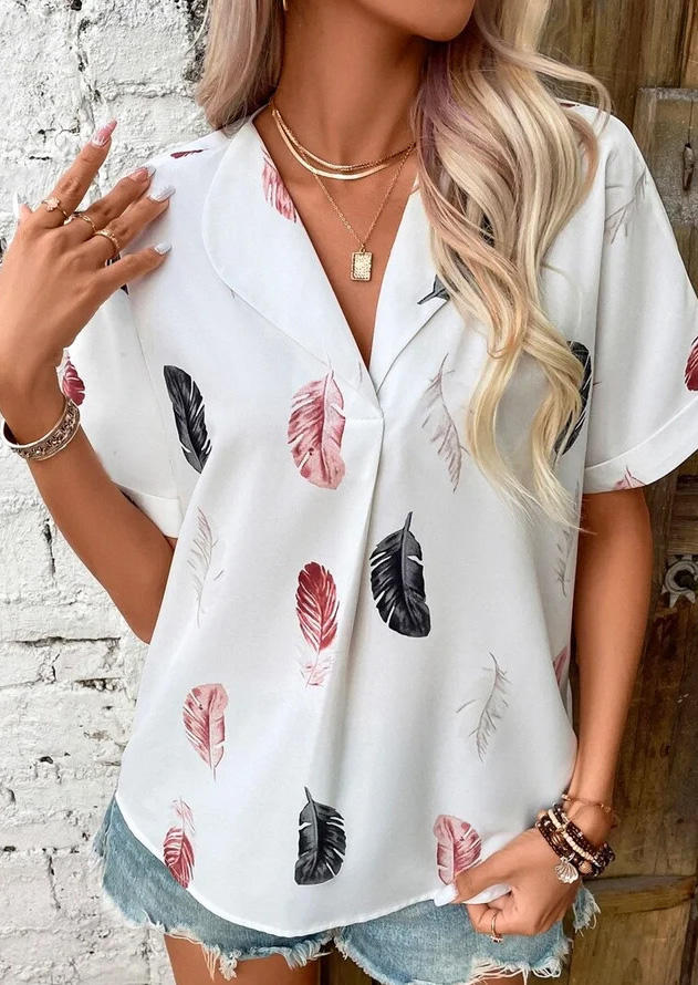 

Blouses Feather Turn-down Collar Blouse in White. Size