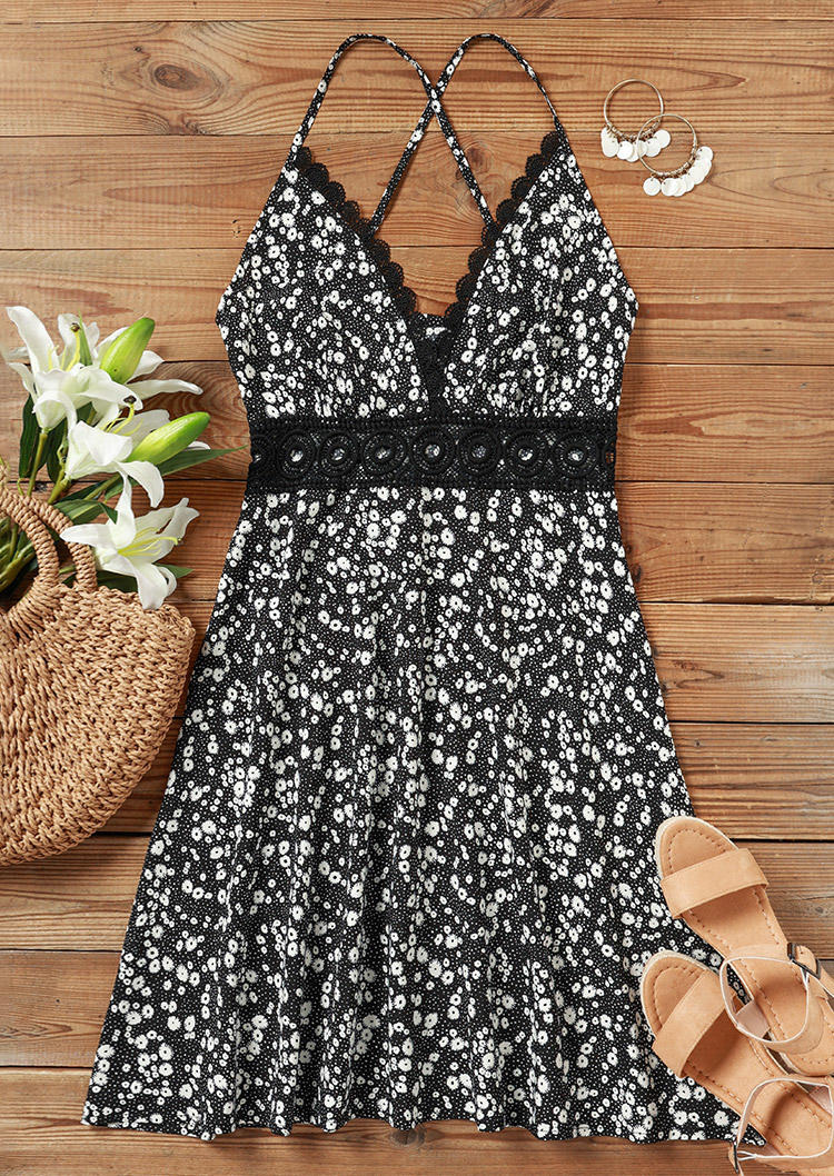 

Mini Dresses Ditsy Floral Lace Splicing Ruffled Criss-Cross Mini Dress in Black. Size