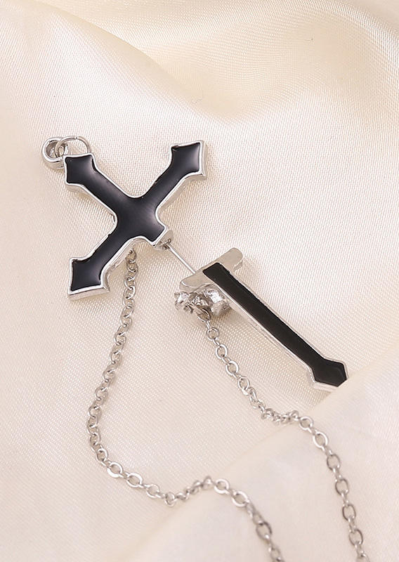 

Earrings One Piece Cross Chain Earring in Black. Size