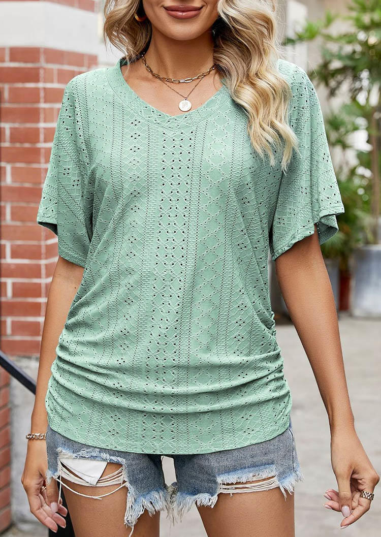 

Blouses Hollow Out Ruched V-Neck Blouse - Light Green in Green. Size: L,,XL