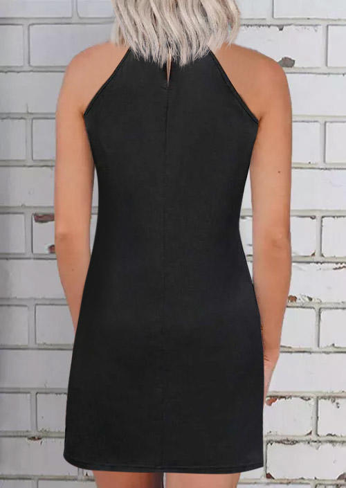 

Mini Dresses Hollow Out Button O-Neck Mini Dress in Black. Size: L,M,,XL