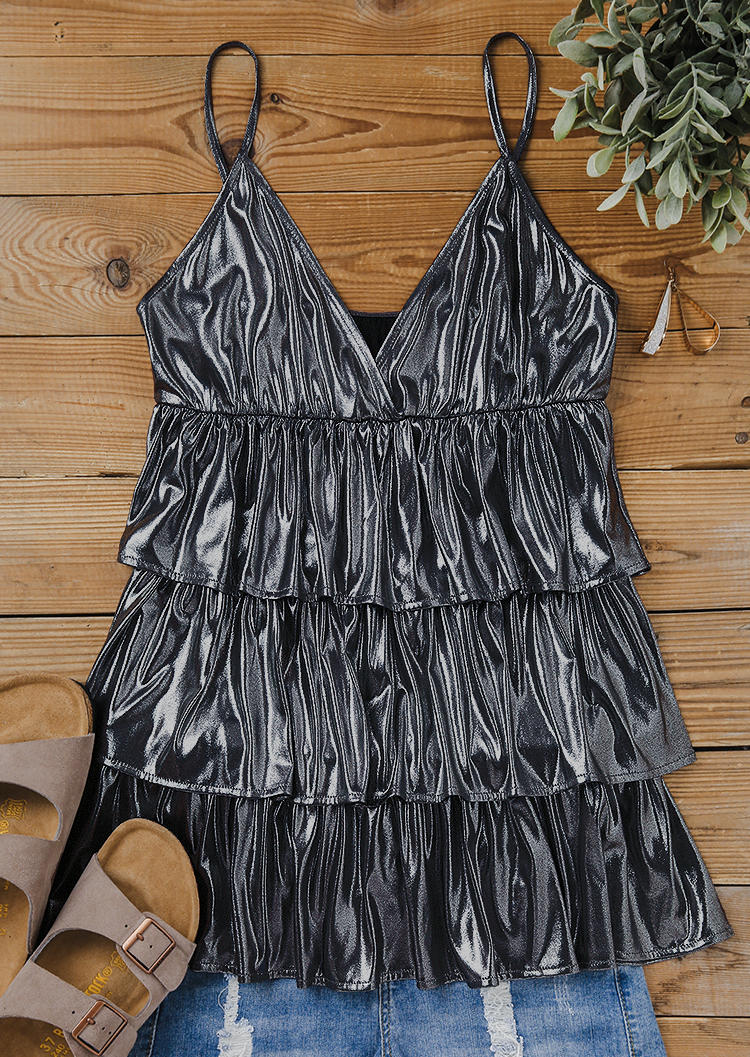

Tank Tops Layered Ruffled Camisole in Silver. Size: L,M,,XL