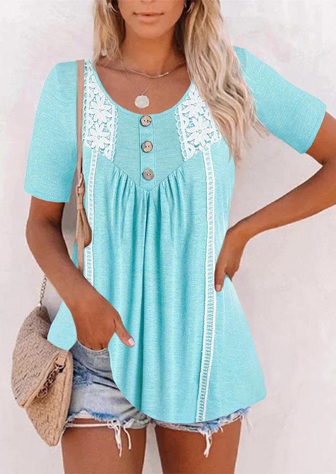 

Blouses Lace Splicing Button Ruffled Blouse in Blue. Size: L,M,,XL